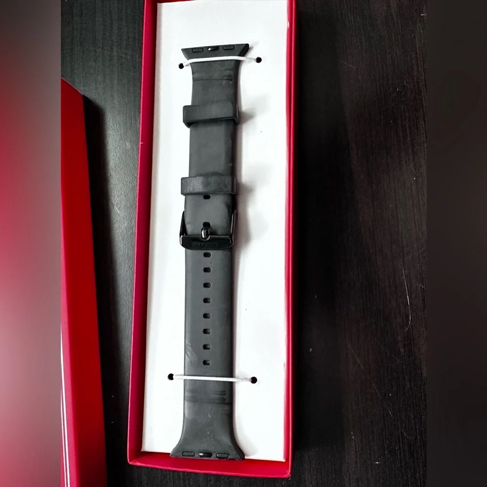 Kessaris Apple Watch Straps Black silicone Band